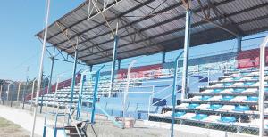 Tribün koltuklandırıldı