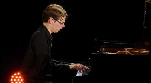 Tristan Pfaff izleyenleri büyüledi