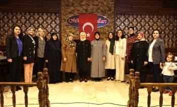 Tuba Işın Ve Emine Kahveci Şehit Anneleri İle Bir Araya Geldi
