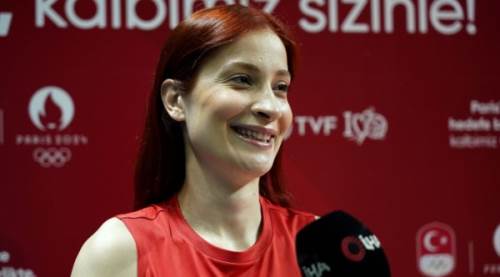 Tuğba Şenoğlu kimdir, nereli, kaç yaşında? Tuğba Şenoğlu hangi takımda oynuyor?