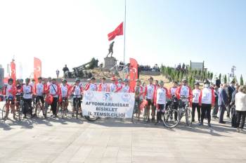 Tuğgeneral Osman Alp: "Büyük Taarruz İmkansızlıklar İçindeki Bir Milletin Ateşle İmtihanı"
