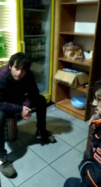 Türbe Ziyaretine Geldikleri Köyde Kayboldu
