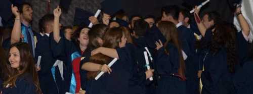 TURİZM FAKÜLTESİNDEN MEZUN OLDULAR