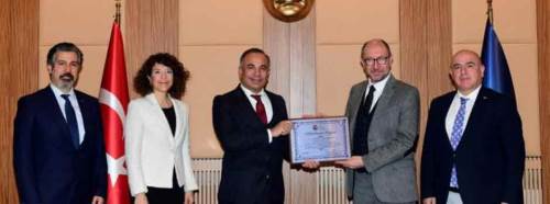 Turizm fakültesine yeni akreditasyon
