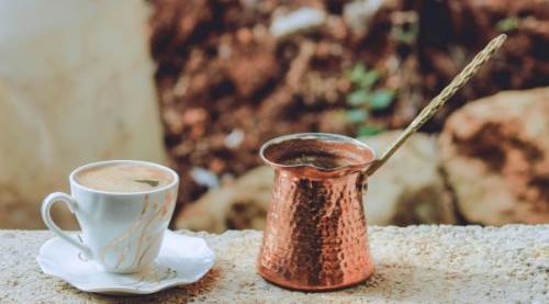 Türk Kahvesini Böyle İçmek Zayıflatıyor!