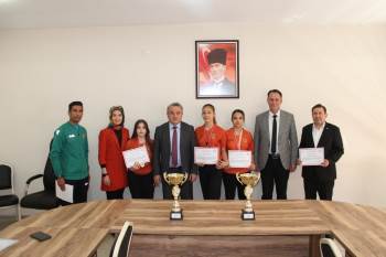 Türkiye 3’Üncüsü Oldular
