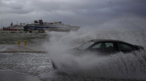 Türkiye'de 9 ilde kasırga alarmı verildi