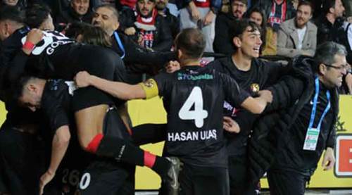 Türkiye Es Es'in iyi yerlerde olmasını istiyor