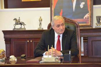 Türkiye Genelinde İlgi Uyandıran Boztram Ve Ücretsiz Su Projesi
