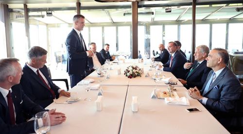 Türkiye-İzlanda resmi maç yemeği düzenlendi