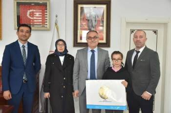 Türkiye Şampiyonu Ecrin Turunç’A Tebrik
