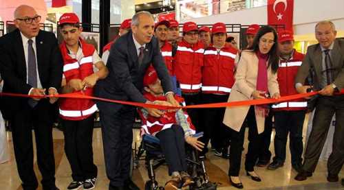 TÜRKİYE'YE ENGELSİZ BAKIŞ