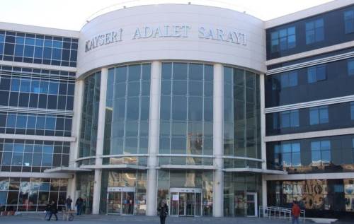 Türkiye'ye kaçak yollarla giren DEAŞ üyesi Kayseri'de hakim karşısında