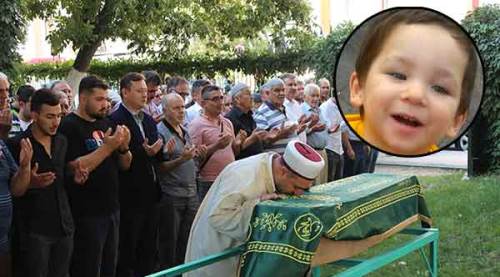 Türkiye’yi ağlatan Eymen, Eskişehir’de defnedildi