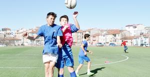 U-16'larda zorlu karşılaşma