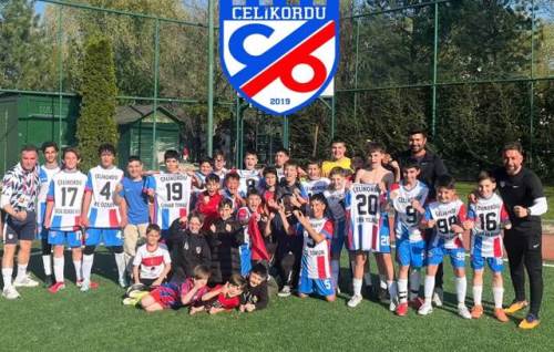 U13 Play-Off’larda zirvede Çelikordu var