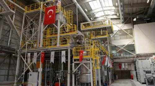 Üç ayda bir yerli otomobil üretiyoruz