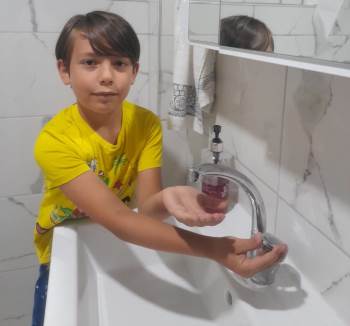 Üç Gündür Susuzlukla Mücadele Ediyorlar
