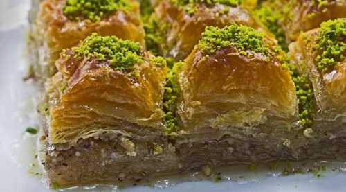 UCUZ BAKLAVA VE ÇİKOLATAYA DİKKAT