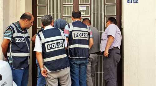 Uğur Derin Dondurucu sahipleri gözalında