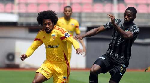 UMUT KAFDAĞININ ARDINDA