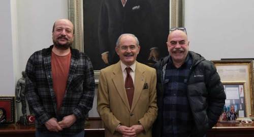 Ünlü yönetmenden Yılmaz Büyükerşen’e övgü dolu sözler