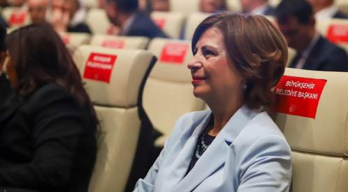 Ünlüce'den müjde: Dört gözle beklenen kolaylık 2026'da geliyor!