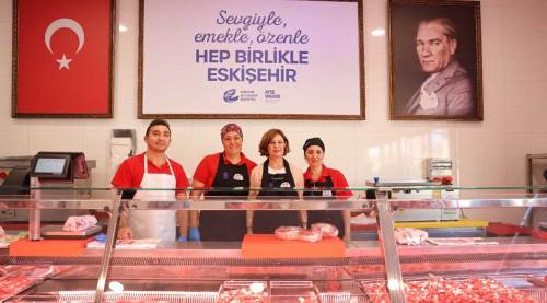 Ünlüce müjdeyi duyurdu: Eskişehir’e yeni Halk Et noktaları geliyor