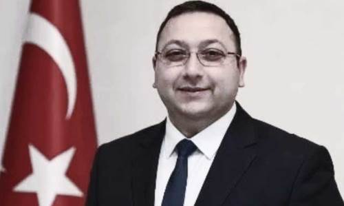 Üsküdar Belediye Başkanvekili Dündar Ziya Gültekin kazada hayatını kaybetti