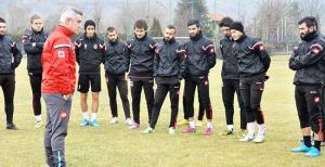 Üst sıralara tırmanacağız