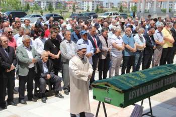 Usta Gazeteci Galip Leblebicioğlu Son Yolculuğuna Uğurlandı
