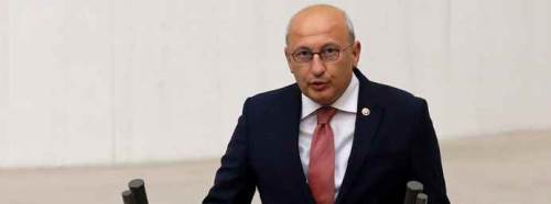 Utku Çakırözer'den iktidara net mesaj!