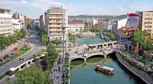 Utku Çakırözer'den termik santral tepkisi: Eskişehir'i zehirlemeyin