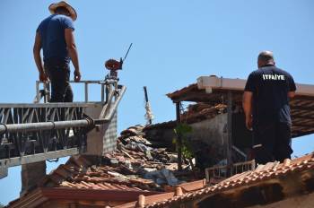 Uykudan Uyandı Yanmaktan Kurtuldu
