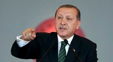 UYMUYORUM, SAYGI DA DUYMUYORUM