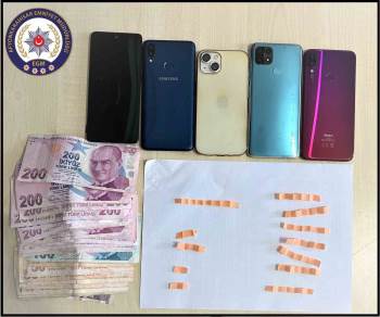 Uyuşturucu İle Yakalanan Şahıslardan Biri Tutuklandı
