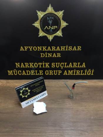 Uyuşturucu Operasyonunda 2 Kişi Gözaltına Alındı
