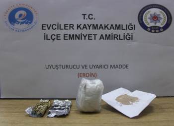 Uyuşturucu Operasyonunda 3 Kişi Gözaltına Alındı
