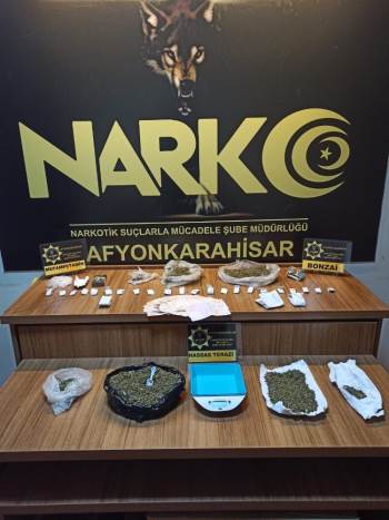 Uyuşturucu Operasyonunda 3 Kişi Gözaltına Alındı
