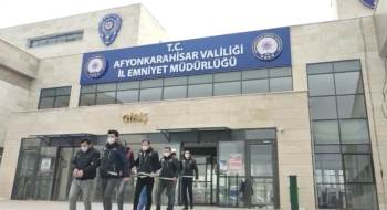 Uyuşturucu Operasyonunda 3 Kişi Tutuklandı
