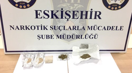 Uyuşturucu operasyonunda 9 şahıs...