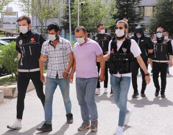 Uyuşturucu Operasyonunda Yakalanan 27 Kişiden 5’İ Tutuklandı
