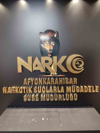 Uyuşturucu Satarken Yakalanan Dolmuş Şoförü Tutuklandı
