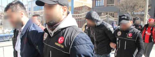 Uyuşturucu şüphelileri serbest