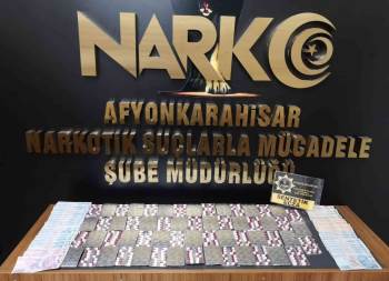 Uyuşturucu Taciri Zehir Dolu Koli İle Yakalandı
