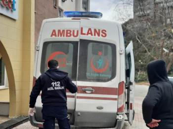 Üzerine Alçıpan Düşen İşçi Yaralandı
