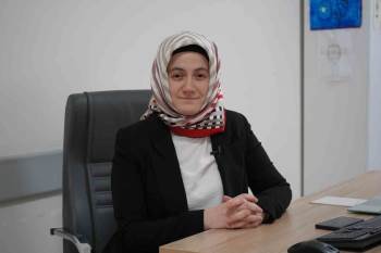 Uzman İsim Karne Stresine Karşı Ebeveynleri Uyardı
