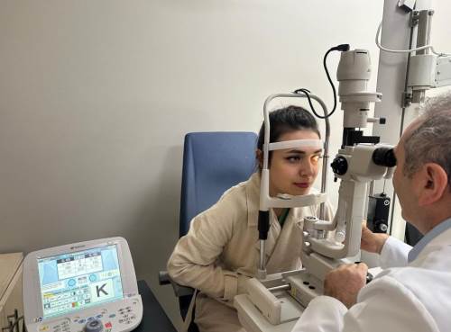 Uzmanından ekran kullanımının göz sağlığını tehdit ettiği uyarısı