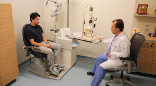 Uzmanından kritik uyarı: 2050’de dünya nüfusunun yarısı gözlük kullanabilir!