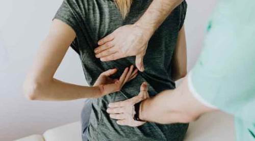 Uzmanından uyarı: Ağrılarınız  3 aydan uzun sürüyorsa...